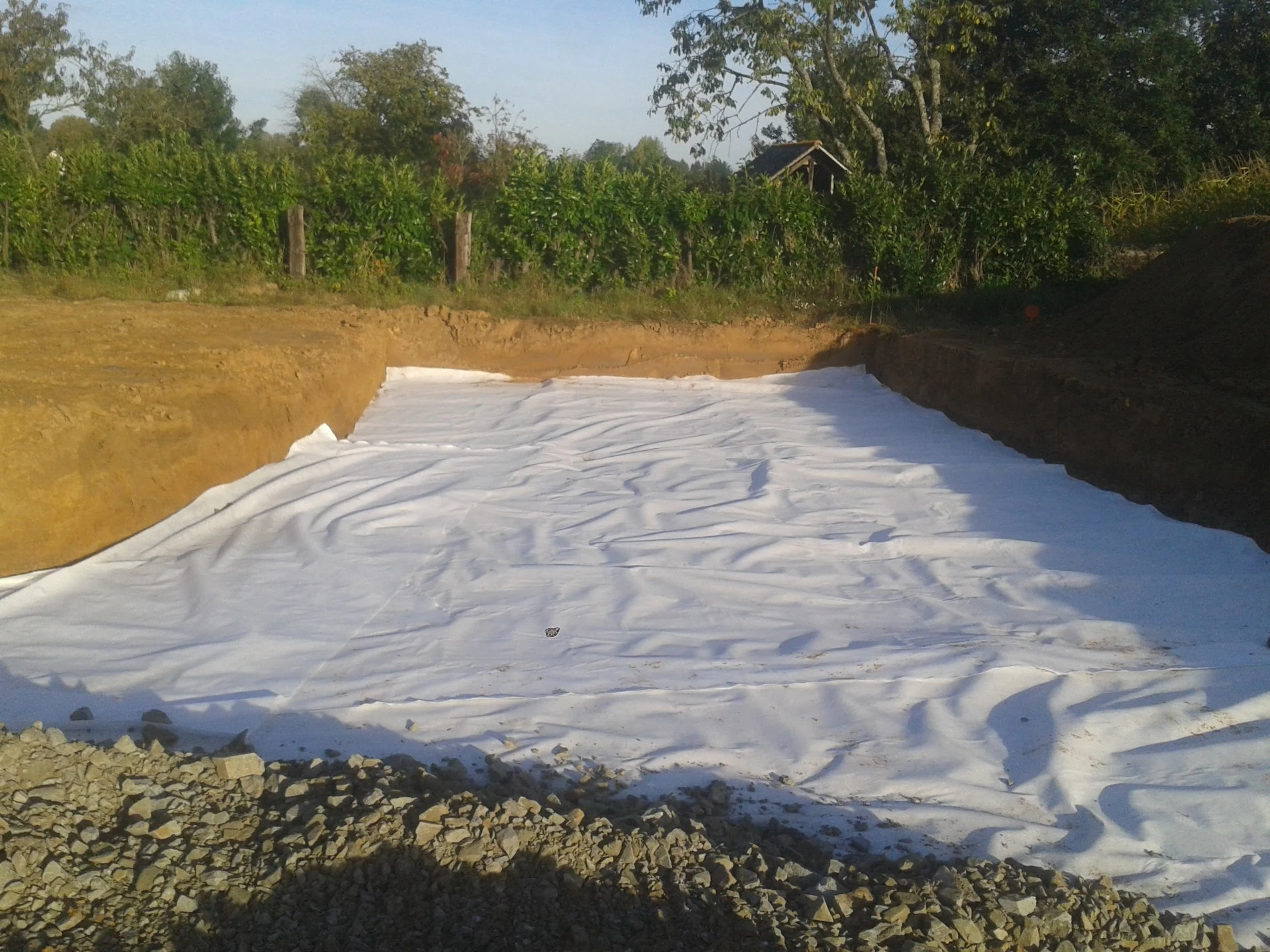 Mise-en-place-d-un-geotextile.jpg